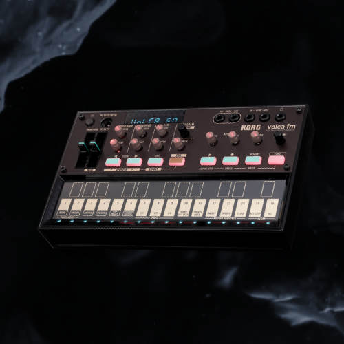 Novation Circuit （無印） Novation Circuit Rhythm and Circuit Tracks - Other Gear